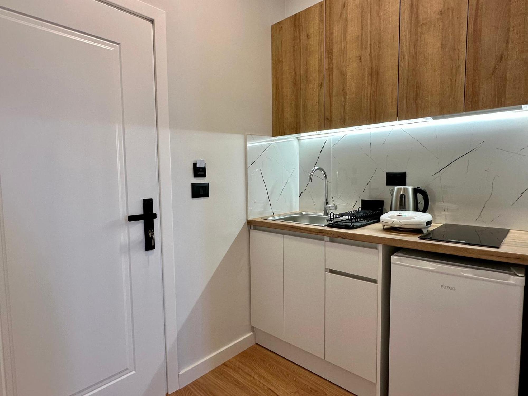 Lidia Apartments Sarandë Eksteriør bilde